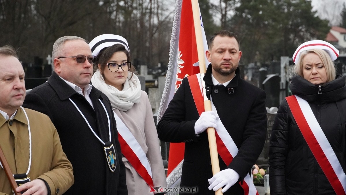 Uroczystość upamiętniająca pierwszą śp. Bronisławę Sawczyn [02.03.2025] - zdjęcie #26 - eOstroleka.pl