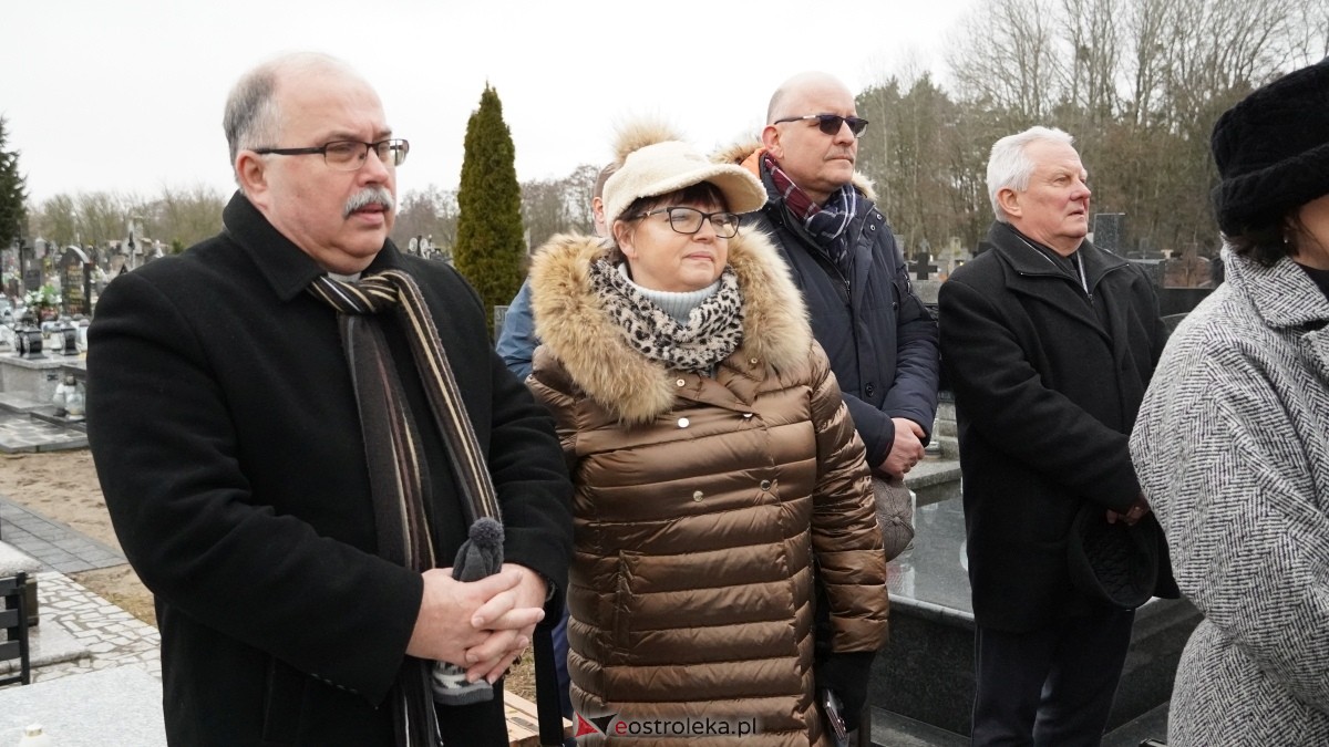 Uroczystość upamiętniająca pierwszą śp. Bronisławę Sawczyn [02.03.2025] - zdjęcie #22 - eOstroleka.pl