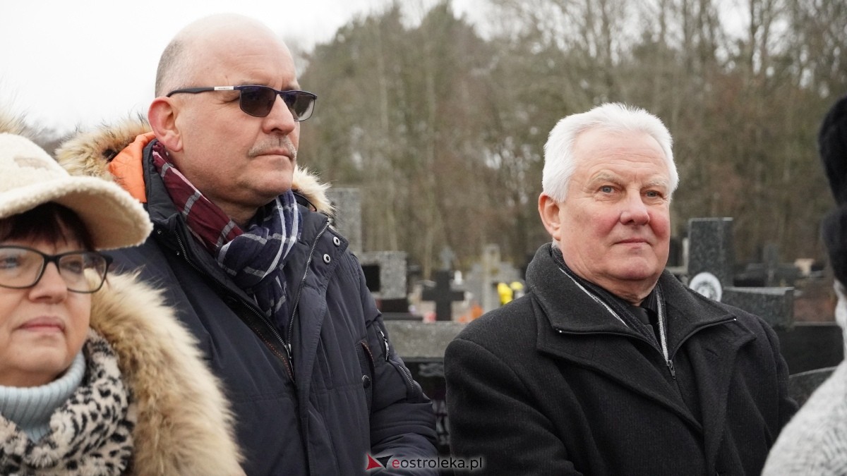 Uroczystość upamiętniająca pierwszą śp. Bronisławę Sawczyn [02.03.2025] - zdjęcie #19 - eOstroleka.pl