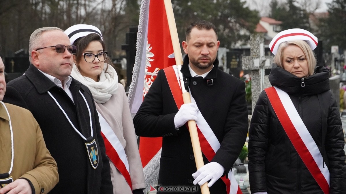 Uroczystość upamiętniająca pierwszą śp. Bronisławę Sawczyn [02.03.2025] - zdjęcie #10 - eOstroleka.pl