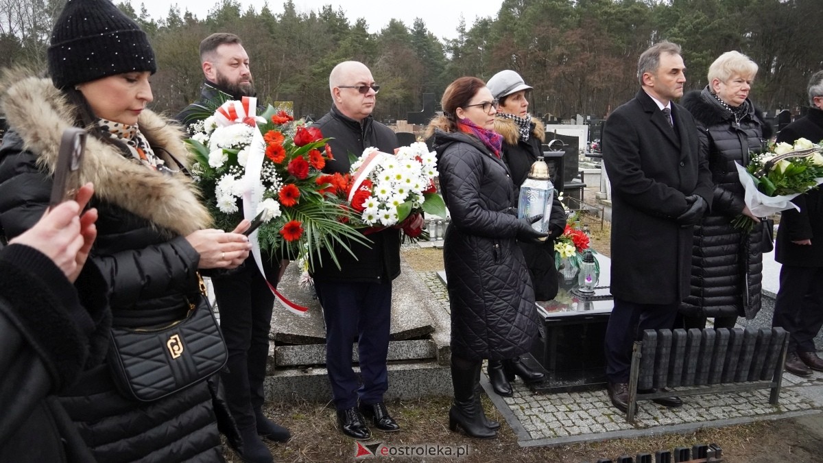 Uroczystość upamiętniająca pierwszą śp. Bronisławę Sawczyn [02.03.2025] - zdjęcie #7 - eOstroleka.pl