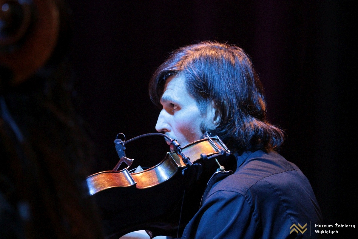 Koncert Kwiat biały olbrzyma [02.03.2025] - zdjęcie #5 - eOstroleka.pl