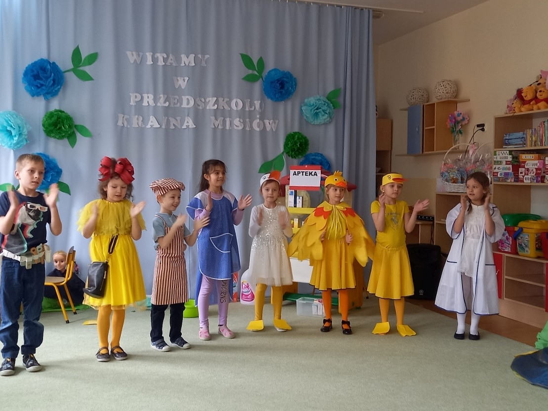 Dzień otwarty w Przedszkolu Miejskim nr 17 Kraina Misiów [27.02.2025] - zdjęcie #5 - eOstroleka.pl
