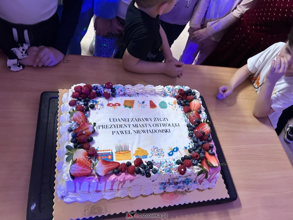 Bal karnawałowy na osiedlu Starosty Kosa [04.03.2025] - zdjęcie #54 - eOstroleka.pl