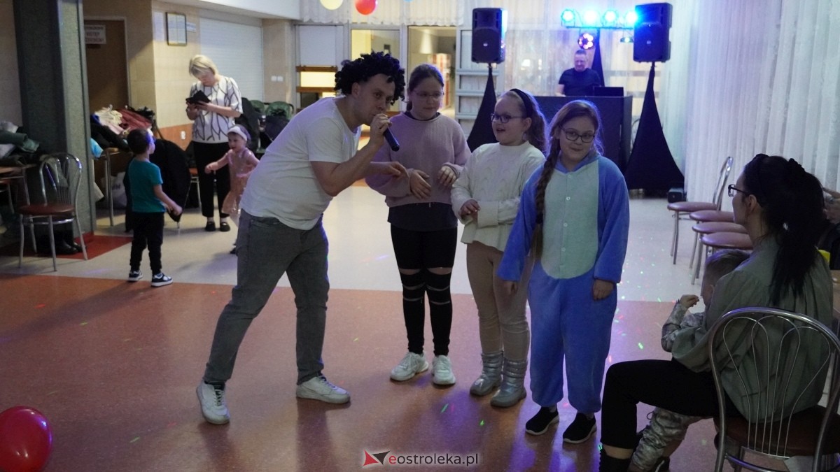 Bal karnawałowy na osiedlu Starosty Kosa [04.03.2025] - zdjęcie #51 - eOstroleka.pl