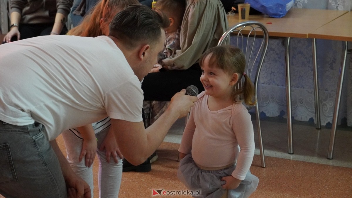 Bal karnawałowy na osiedlu Starosty Kosa [04.03.2025] - zdjęcie #25 - eOstroleka.pl