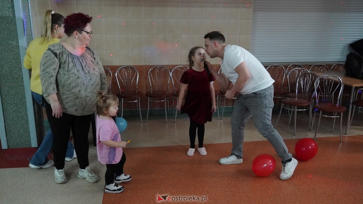 Bal karnawałowy na osiedlu Starosty Kosa [04.03.2025] - zdjęcie #21 - eOstroleka.pl