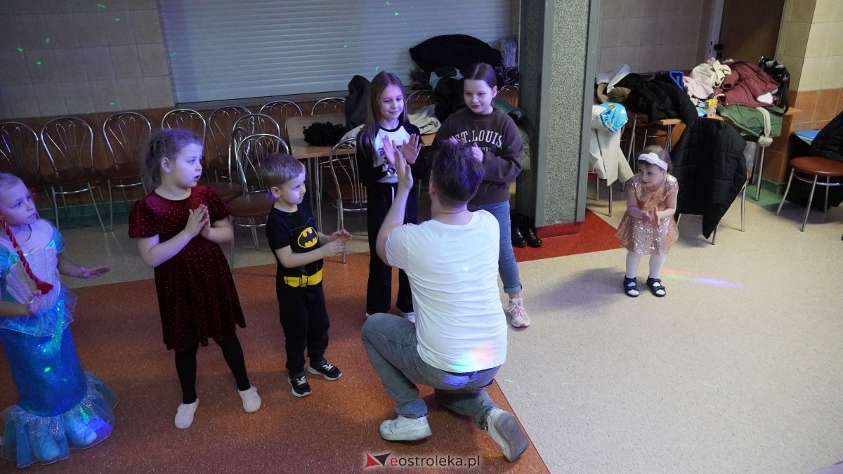 Bal karnawałowy na osiedlu Starosty Kosa [04.03.2025] - zdjęcie #17 - eOstroleka.pl