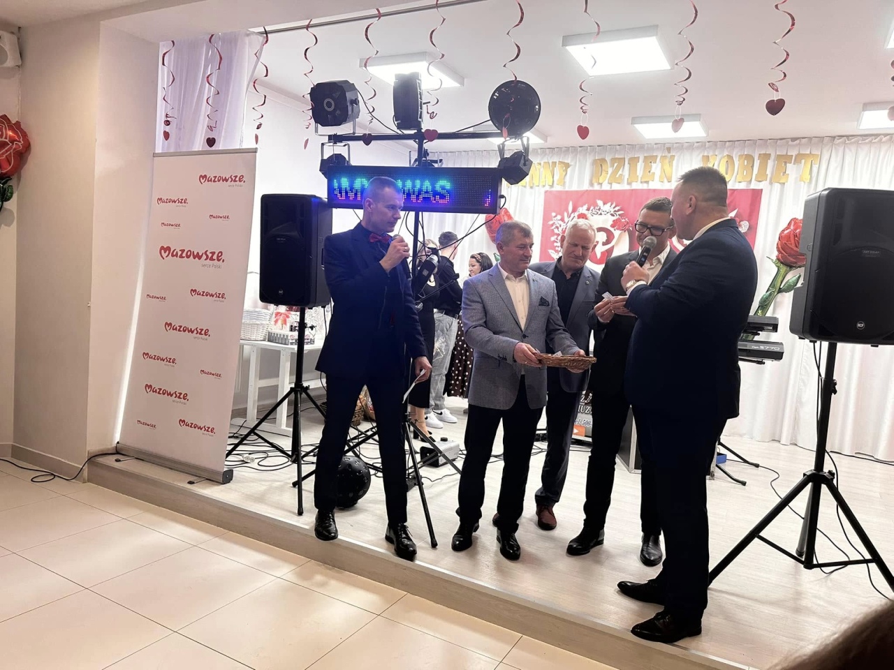 Gminny Dzień Kobiet Baranowo 2025 [02.03.2025] - zdjęcie #34 - eOstroleka.pl