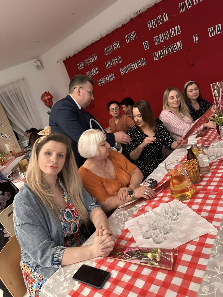 Gminny Dzień Kobiet Baranowo 2025 [02.03.2025] - zdjęcie #15 - eOstroleka.pl