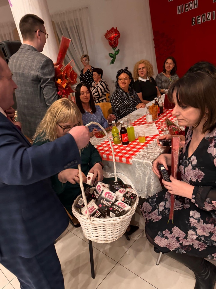 Gminny Dzień Kobiet Baranowo 2025 [02.03.2025] - zdjęcie #6 - eOstroleka.pl