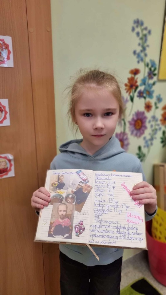 Książka kucharska uczniów SP 10 w Ostrołęce - zdjęcie #39 - eOstroleka.pl