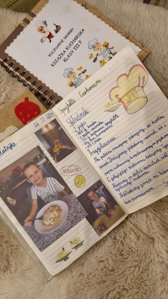 Książka kucharska uczniów SP 10 w Ostrołęce - zdjęcie #13 - eOstroleka.pl