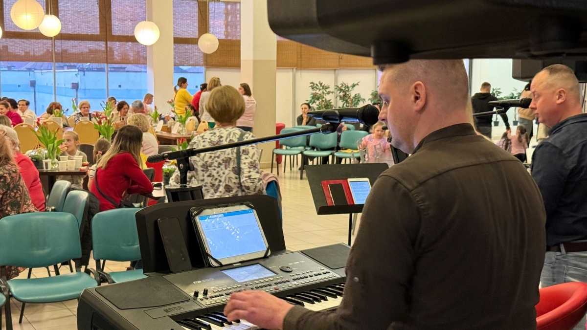 Międzypokoleniowy Dzień Kobiet w Ostrołęce [07.03.2025] - zdjęcie #57 - eOstroleka.pl