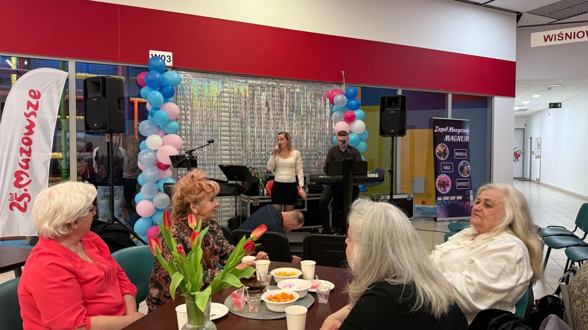 Międzypokoleniowy Dzień Kobiet w Ostrołęce [07.03.2025] - zdjęcie #56 - eOstroleka.pl