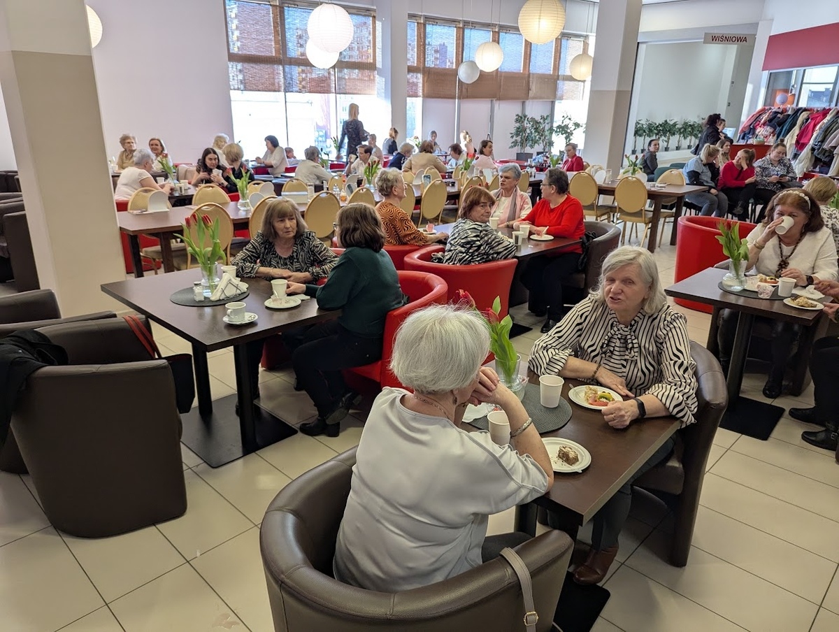 Międzypokoleniowy Dzień Kobiet w Ostrołęce [07.03.2025] - zdjęcie #52 - eOstroleka.pl