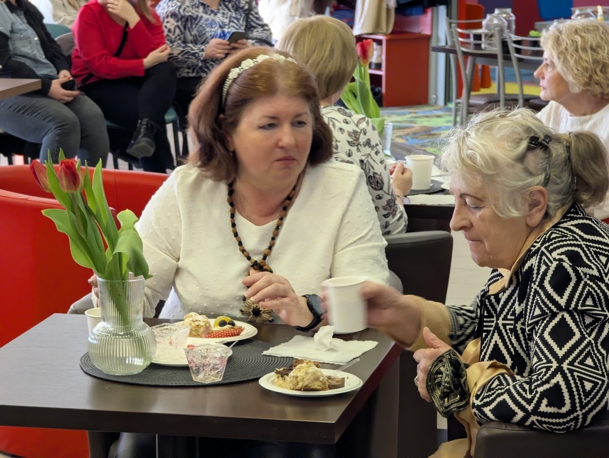 Międzypokoleniowy Dzień Kobiet w Ostrołęce [07.03.2025] - zdjęcie #50 - eOstroleka.pl