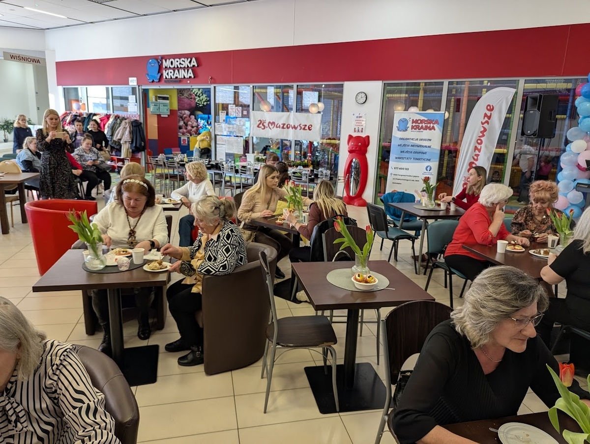 Międzypokoleniowy Dzień Kobiet w Ostrołęce [07.03.2025] - zdjęcie #47 - eOstroleka.pl