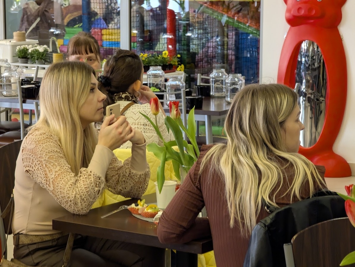 Międzypokoleniowy Dzień Kobiet w Ostrołęce [07.03.2025] - zdjęcie #33 - eOstroleka.pl