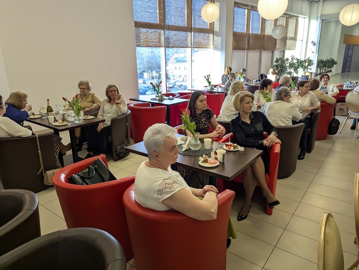 Międzypokoleniowy Dzień Kobiet w Ostrołęce [07.03.2025] - zdjęcie #31 - eOstroleka.pl