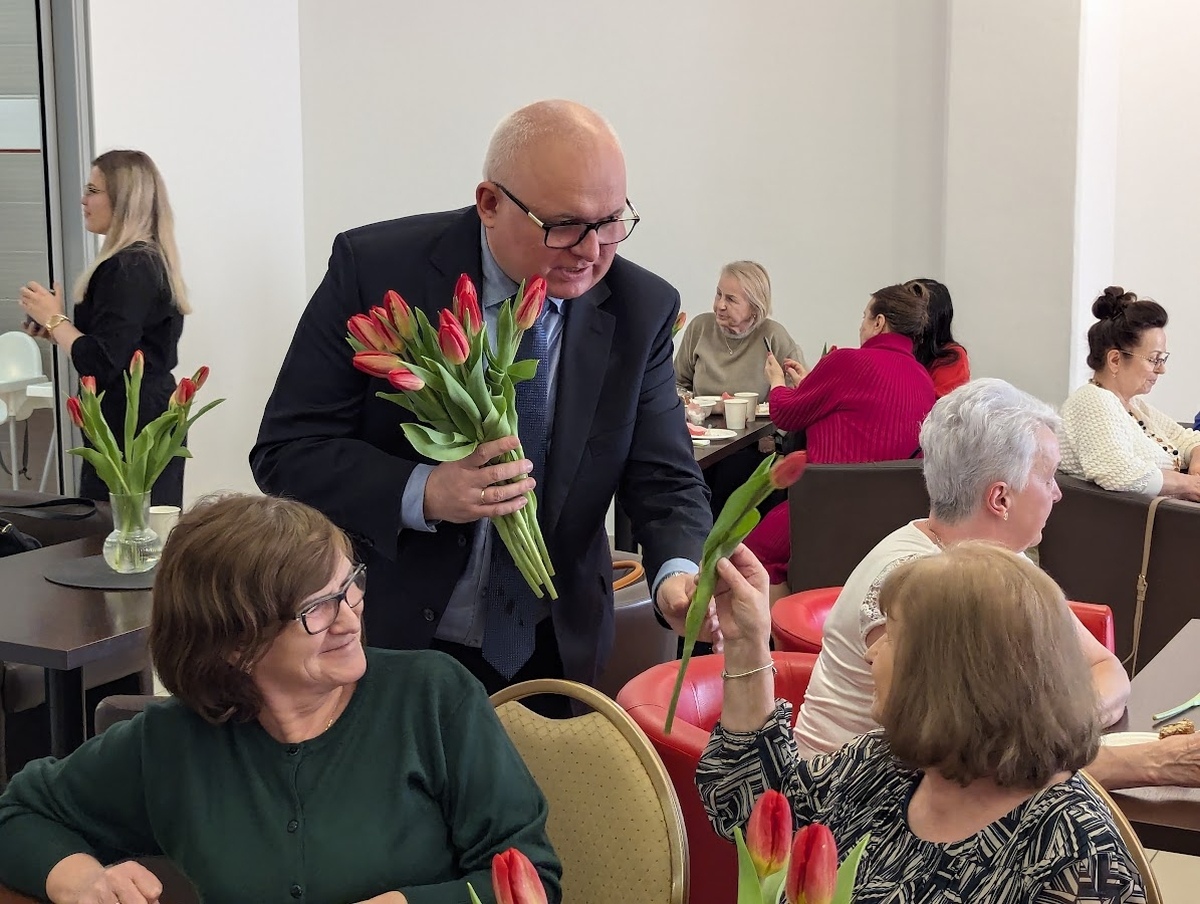 Międzypokoleniowy Dzień Kobiet w Ostrołęce [07.03.2025] - zdjęcie #16 - eOstroleka.pl