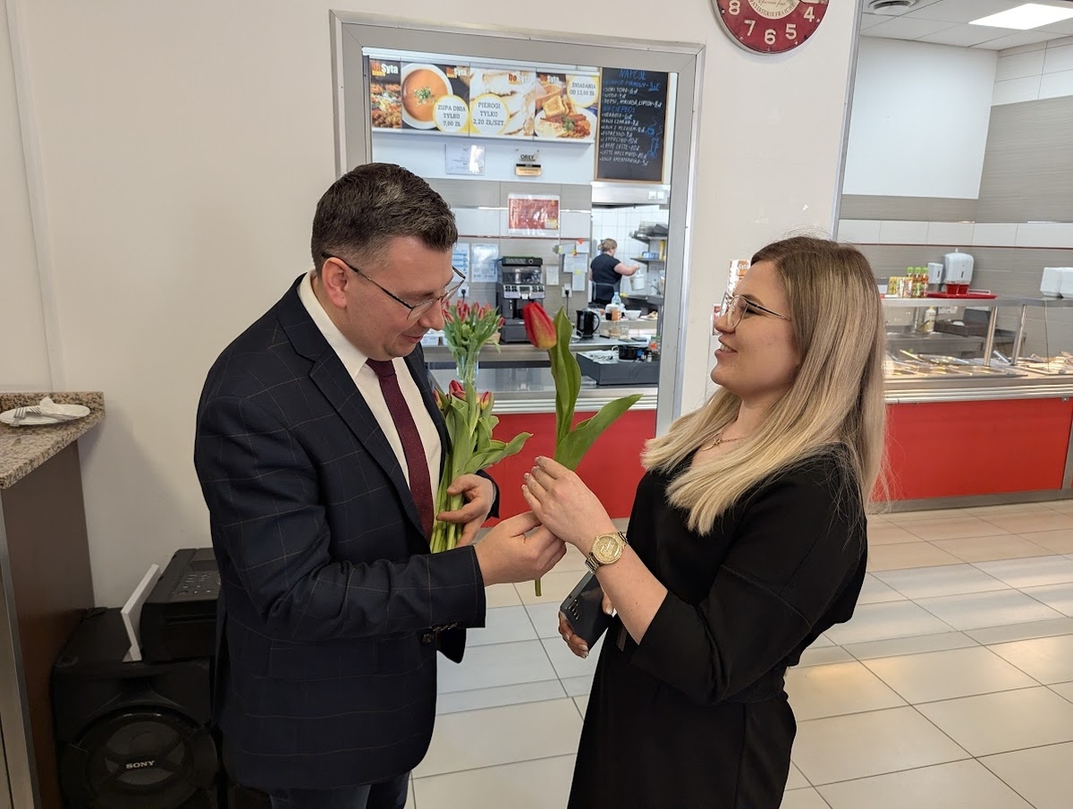 Międzypokoleniowy Dzień Kobiet w Ostrołęce [07.03.2025] - zdjęcie #2 - eOstroleka.pl