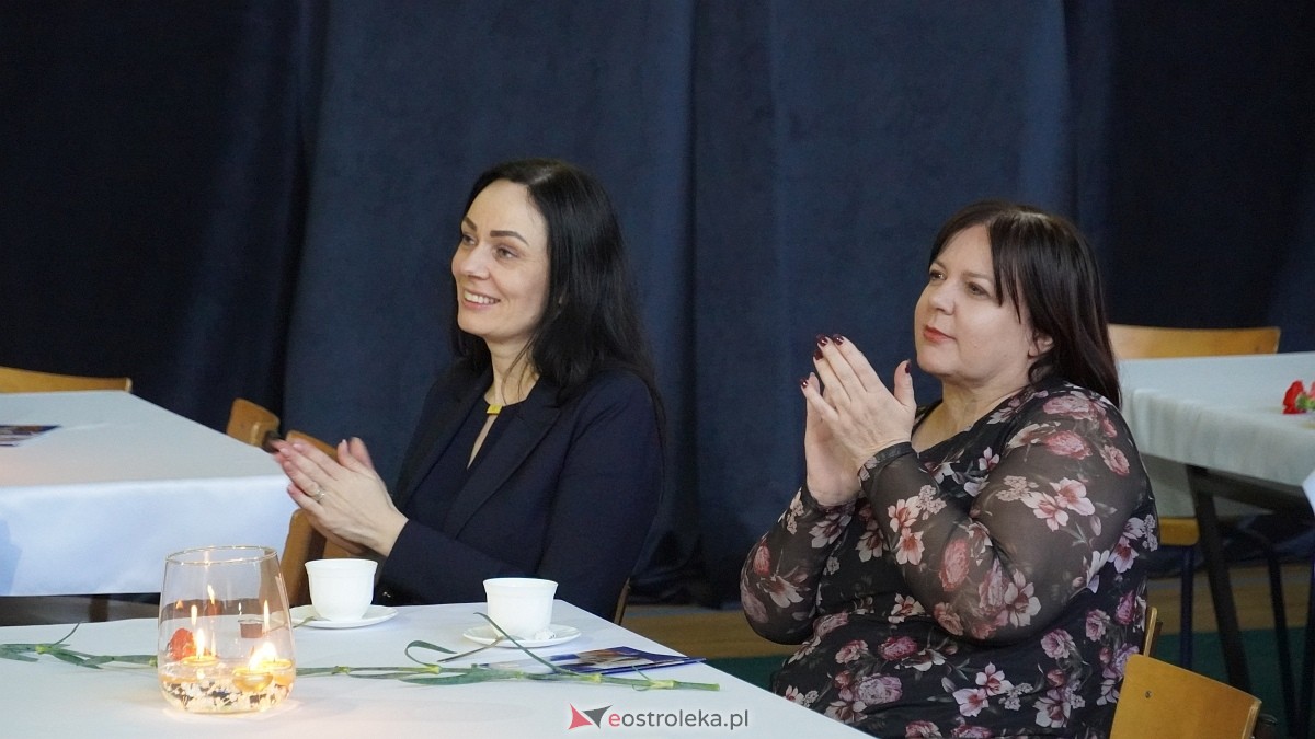 Być kobietą nowoczesną w ZSP w Troszynie [08.03.2025] - zdjęcie #80 - eOstroleka.pl