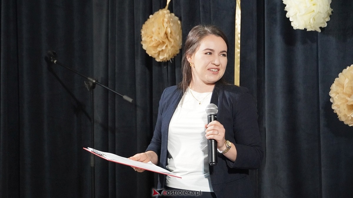 Być kobietą nowoczesną w ZSP w Troszynie [08.03.2025] - zdjęcie #52 - eOstroleka.pl