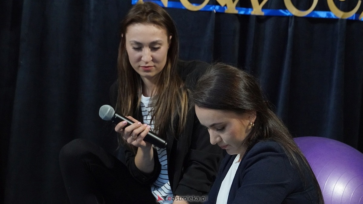 Być kobietą nowoczesną w ZSP w Troszynie [08.03.2025] - zdjęcie #42 - eOstroleka.pl