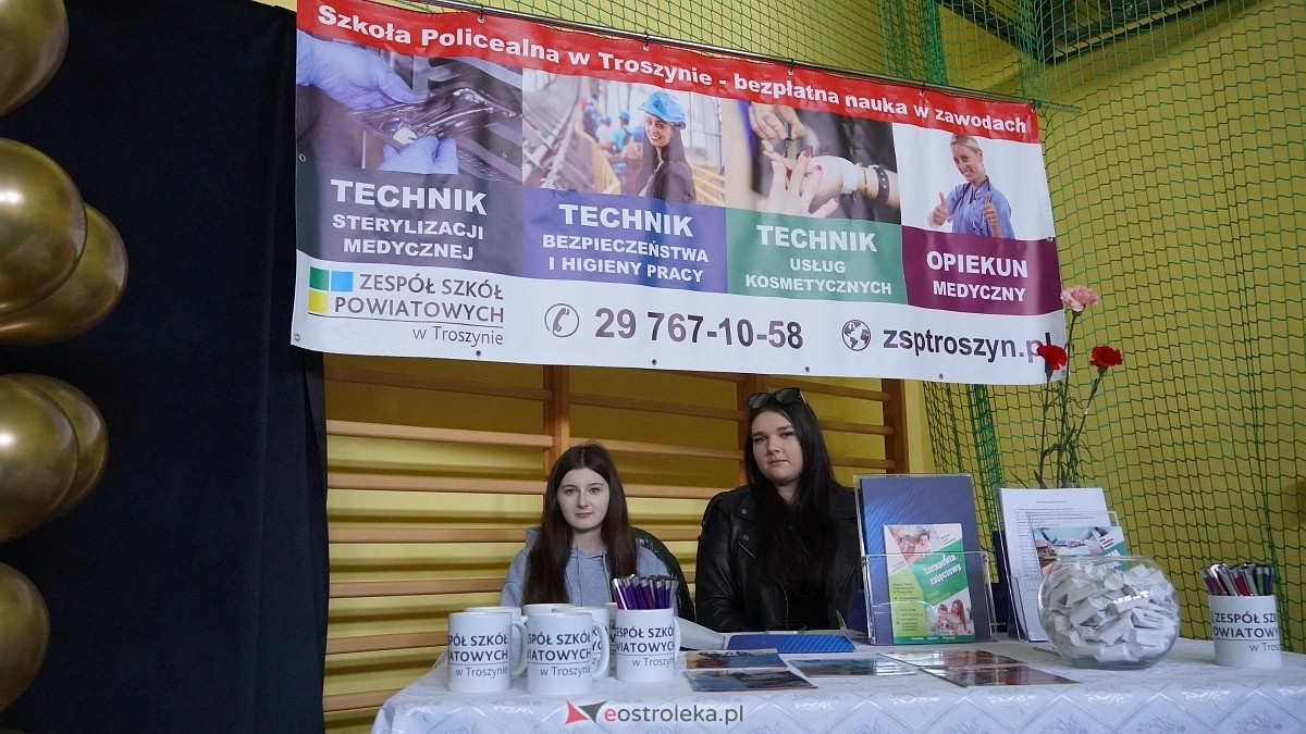 Być kobietą nowoczesną w ZSP w Troszynie [08.03.2025] - zdjęcie #37 - eOstroleka.pl