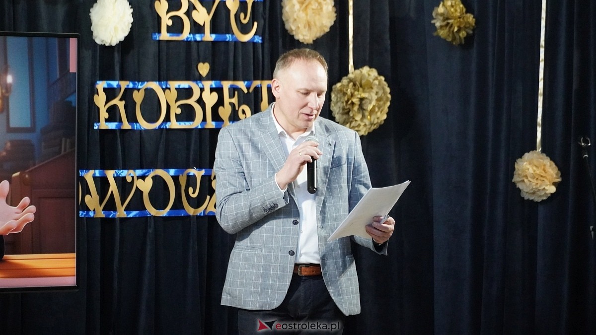 Być kobietą nowoczesną w ZSP w Troszynie [08.03.2025] - zdjęcie #31 - eOstroleka.pl