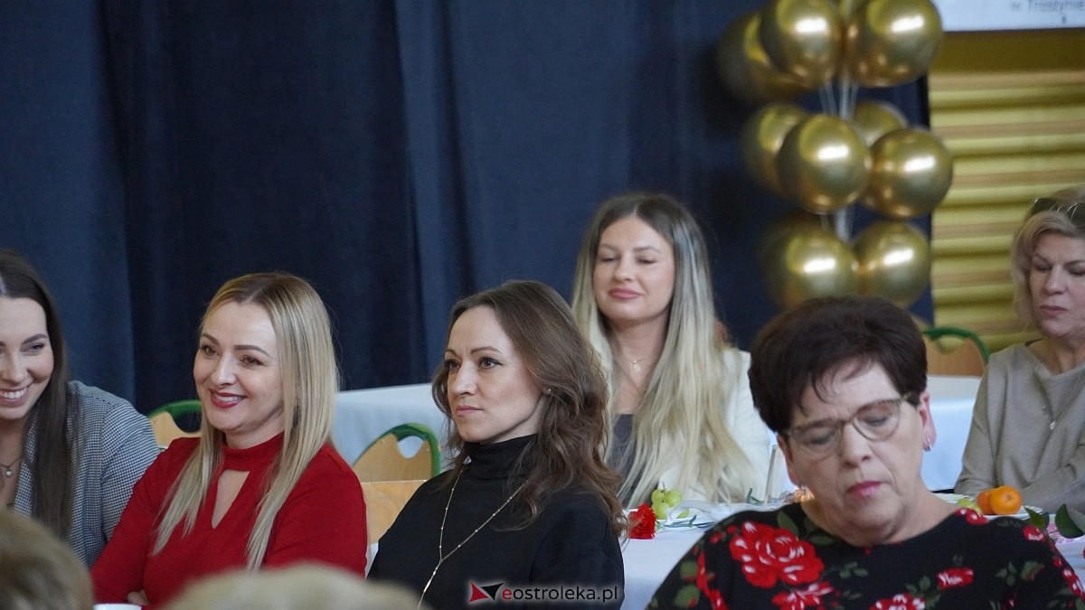 Być kobietą nowoczesną w ZSP w Troszynie [08.03.2025] - zdjęcie #29 - eOstroleka.pl