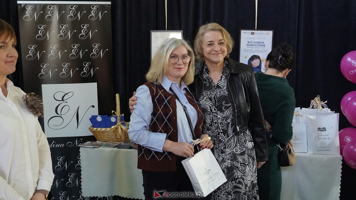Być kobietą nowoczesną w ZSP w Troszynie [08.03.2025] - zdjęcie #28 - eOstroleka.pl