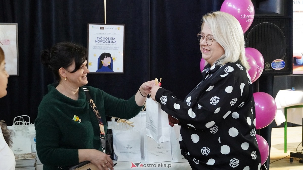 Być kobietą nowoczesną w ZSP w Troszynie [08.03.2025] - zdjęcie #27 - eOstroleka.pl