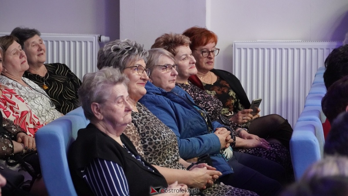 Wenecki karnawał z kurpiowską duszą w Kadzidle [08.03.2025] - zdjęcie #63 - eOstroleka.pl