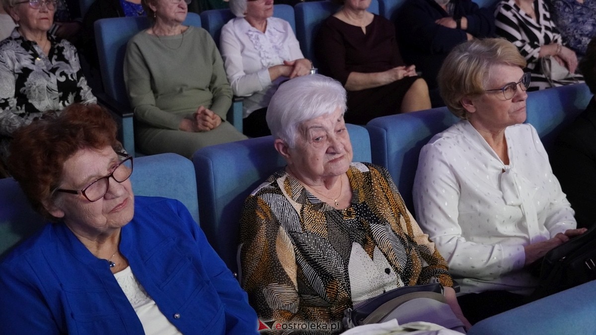 Wenecki karnawał z kurpiowską duszą w Kadzidle [08.03.2025] - zdjęcie #57 - eOstroleka.pl