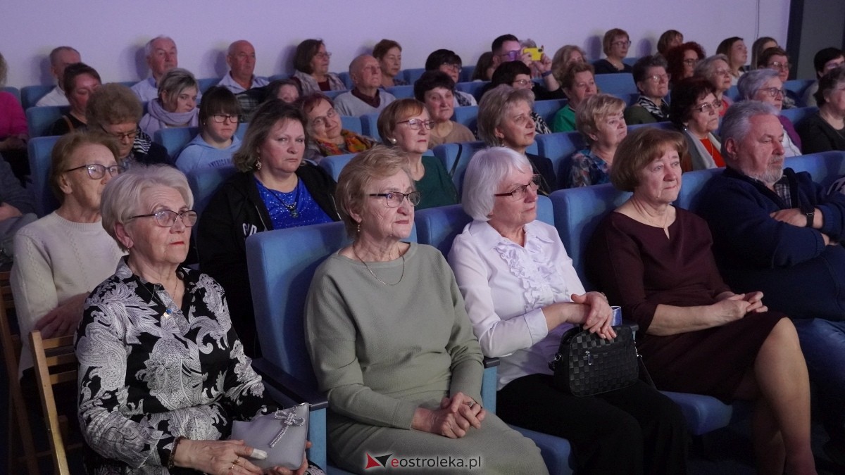 Wenecki karnawał z kurpiowską duszą w Kadzidle [08.03.2025] - zdjęcie #51 - eOstroleka.pl