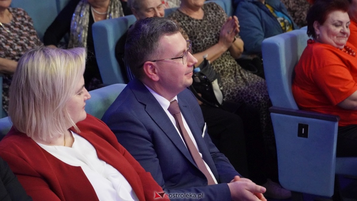 Wenecki karnawał z kurpiowską duszą w Kadzidle [08.03.2025] - zdjęcie #15 - eOstroleka.pl