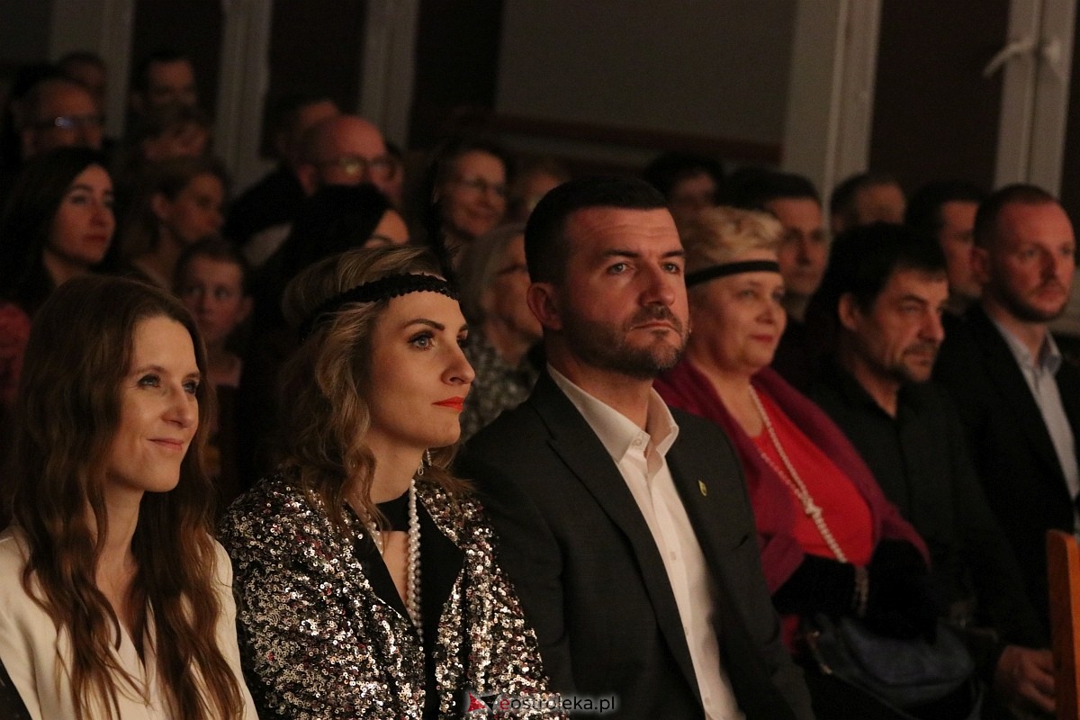 Dzień Kobiet w Lelisie z Warszawską Orkiestrą Sentymentalną [8.03.2025] - zdjęcie #29 - eOstroleka.pl