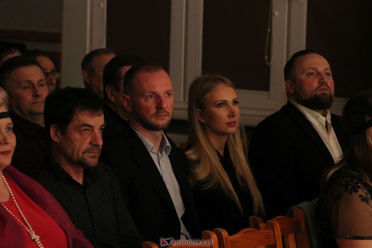 Dzień Kobiet w Lelisie z Warszawską Orkiestrą Sentymentalną [8.03.2025] - zdjęcie #28 - eOstroleka.pl