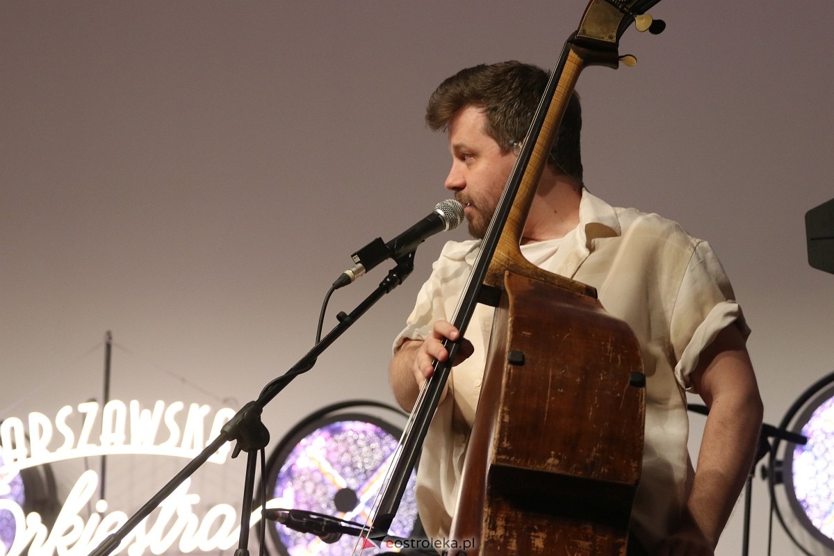 Dzień Kobiet w Lelisie z Warszawską Orkiestrą Sentymentalną [8.03.2025] - zdjęcie #24 - eOstroleka.pl