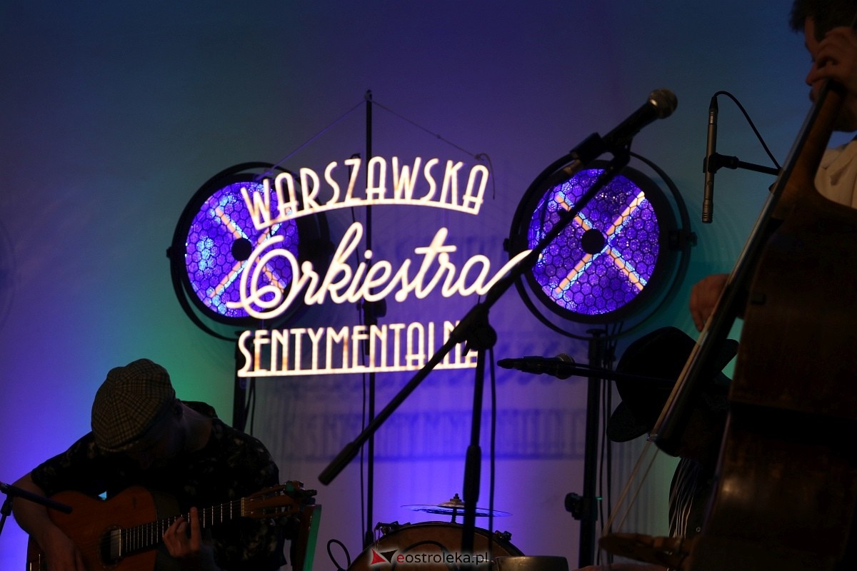Dzień Kobiet w Lelisie z Warszawską Orkiestrą Sentymentalną [8.03.2025] - zdjęcie #14 - eOstroleka.pl