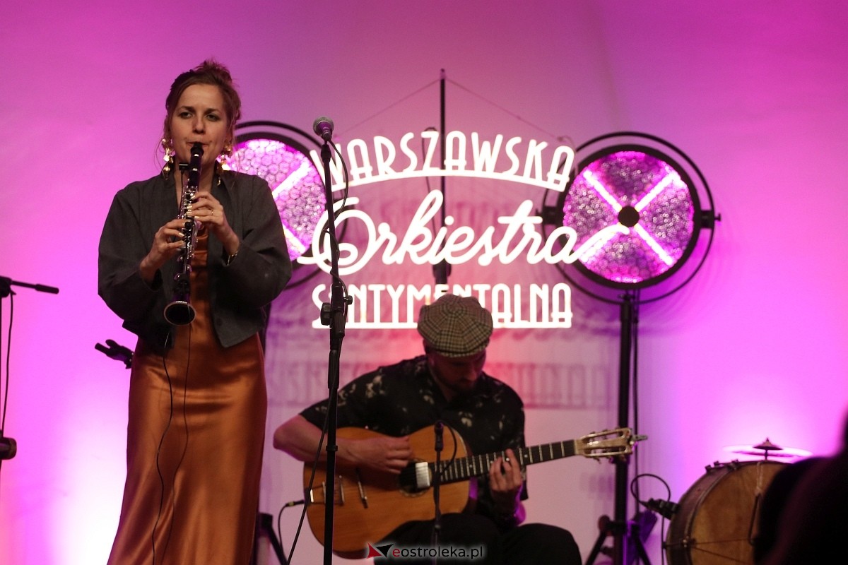 Dzień Kobiet w Lelisie z Warszawską Orkiestrą Sentymentalną [8.03.2025] - zdjęcie #11 - eOstroleka.pl