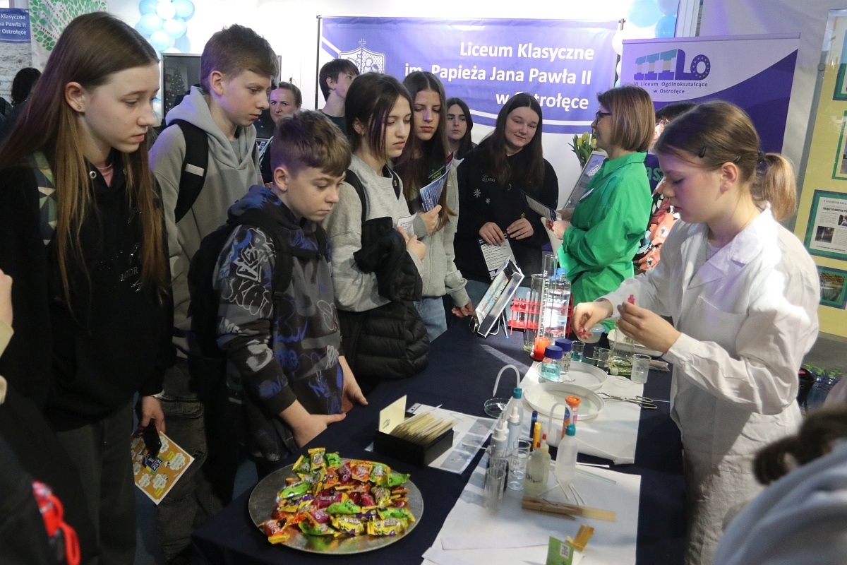 XIV Forum Edukacyjne w Ostrołęce [11.03.2025] - zdjęcie #110 - eOstroleka.pl