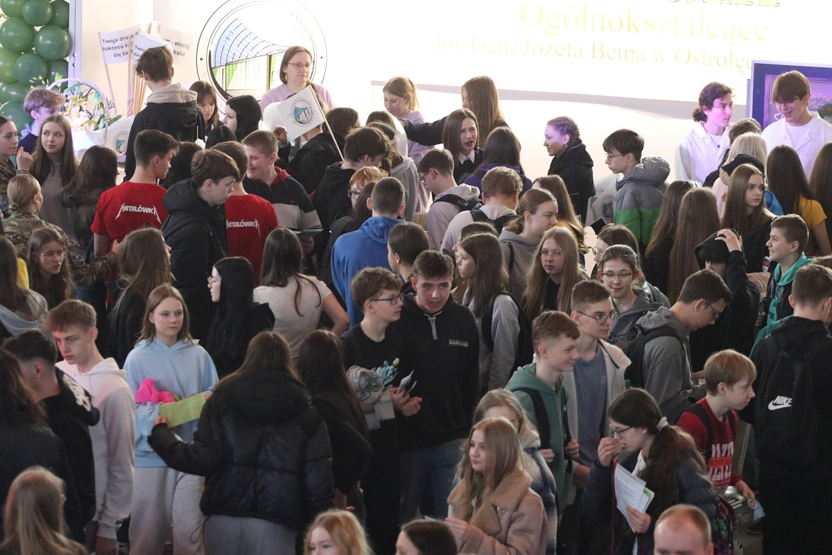 XIV Forum Edukacyjne w Ostrołęce [11.03.2025] - zdjęcie #94 - eOstroleka.pl