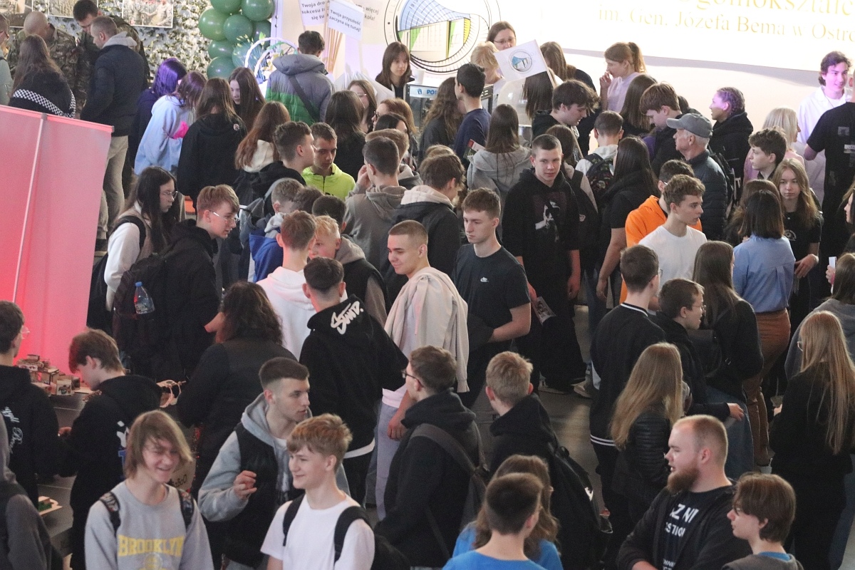 XIV Forum Edukacyjne w Ostrołęce [11.03.2025] - zdjęcie #79 - eOstroleka.pl