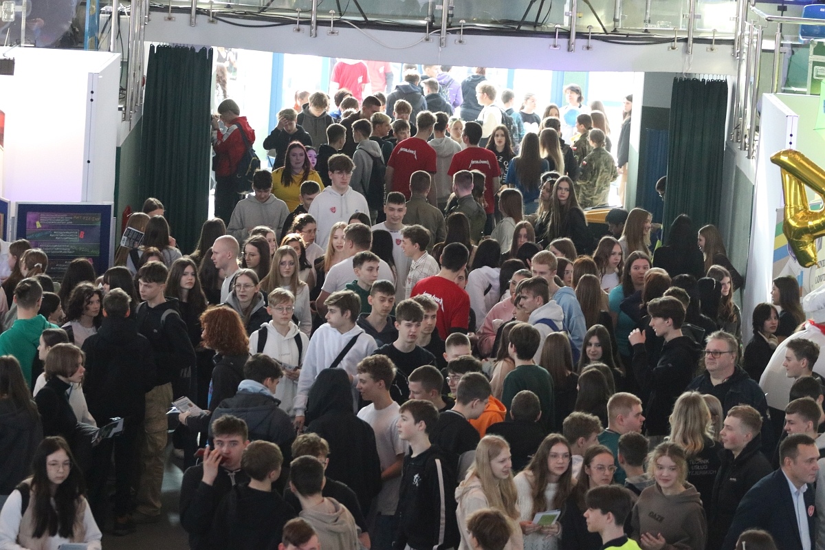 XIV Forum Edukacyjne w Ostrołęce [11.03.2025] - zdjęcie #77 - eOstroleka.pl