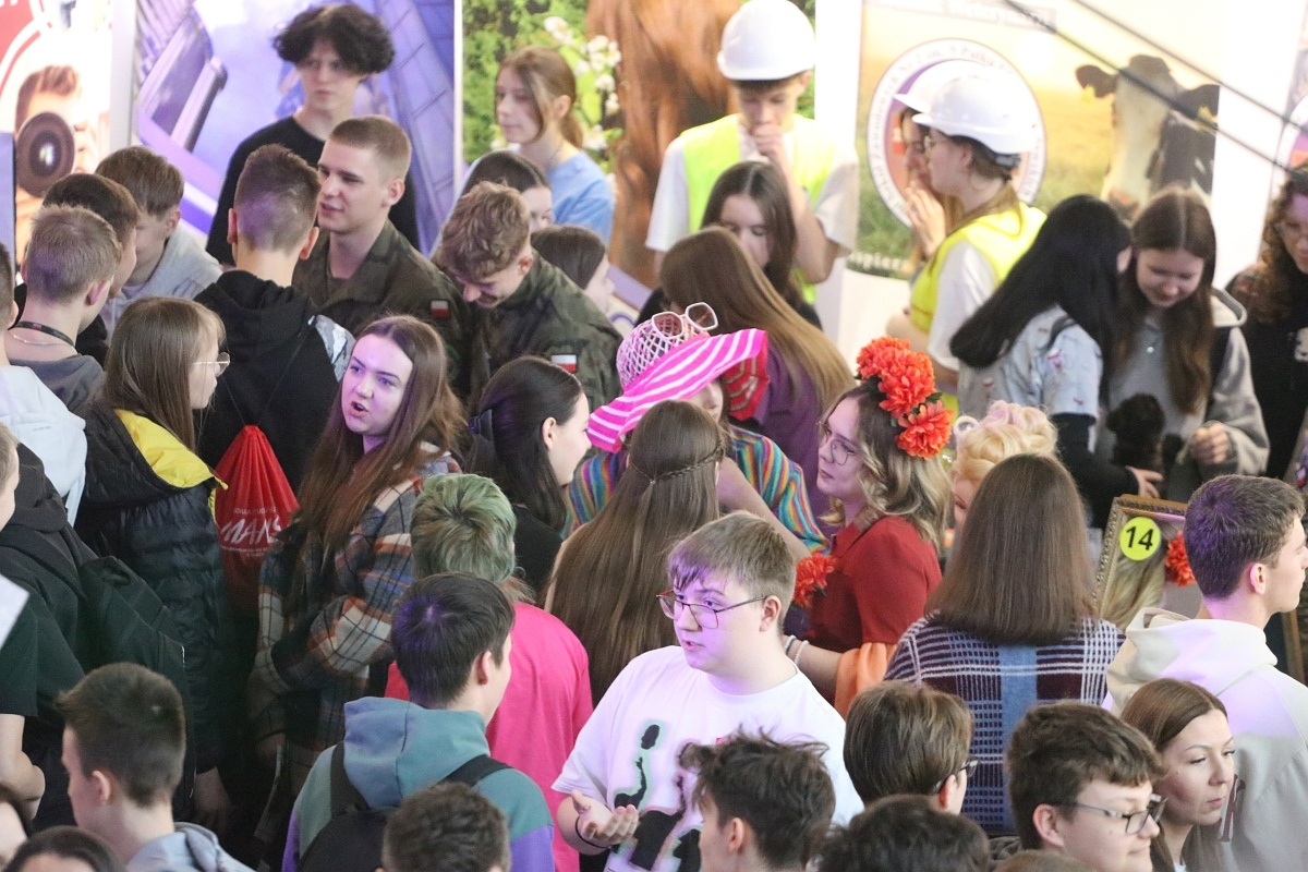 XIV Forum Edukacyjne w Ostrołęce [11.03.2025] - zdjęcie #72 - eOstroleka.pl