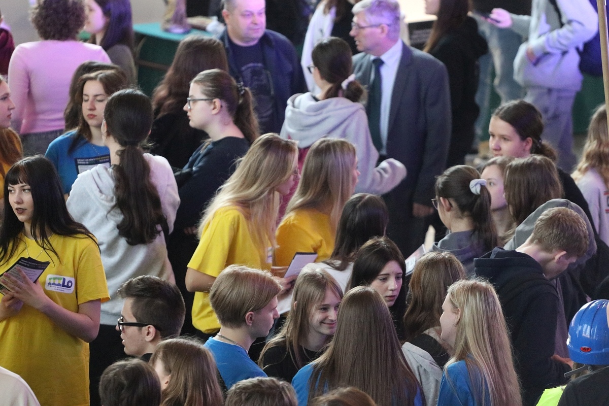 XIV Forum Edukacyjne w Ostrołęce [11.03.2025] - zdjęcie #71 - eOstroleka.pl