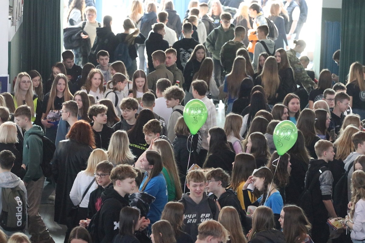 XIV Forum Edukacyjne w Ostrołęce [11.03.2025] - zdjęcie #59 - eOstroleka.pl